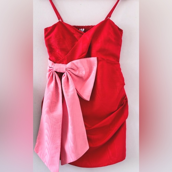 Future Collective Red and Pink Bow Dress - NWOT szL - Picture 2 of 5